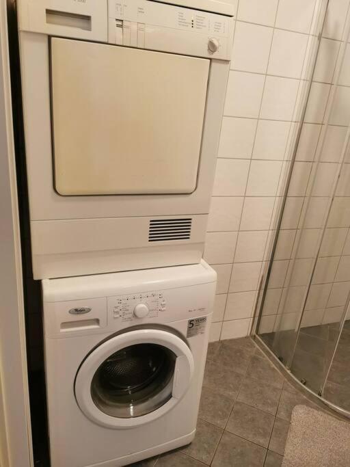 Nice 1-Bedroom Apartment In Heart Of The City Stavanger Exterior photo