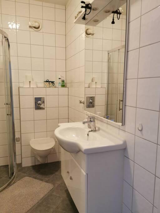 Nice 1-Bedroom Apartment In Heart Of The City Stavanger Exterior photo